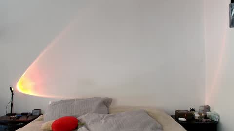 Anika And Lowen Your Thumbs Up Are Super Important For Us  online show from January 30, 2025, 3:29 pm