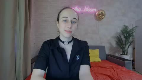 Snapshot of anikabloom chatting on February 24, 2025, 5:11 am anikabloom online show from February 24, 2025, 5:11 am