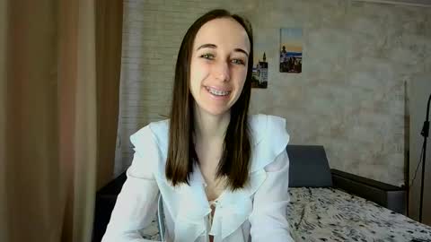 Snapshot of anikabloom chatting on April 7, 2026, 6:58 am anikabloom online show from April 7, 2026, 6:58 am