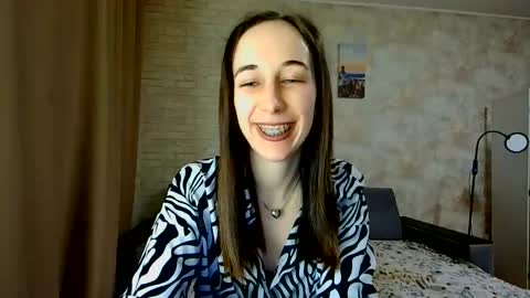 Snapshot of anikabloom chatting on May 9, 2026, 7:08 pm anikabloom online show from May 9, 2026, 7:08 pm
