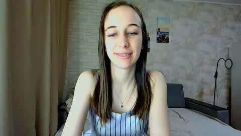 Snapshot of anikabloom chatting on May 23, 2026, 6:23 pm anikabloom online show from May 23, 2026, 6:23 pm