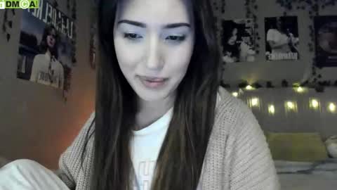 Anisa Moan from LovenseWet from Tip MenuOpen for Private online show from November 5, 2025, 3:17 am