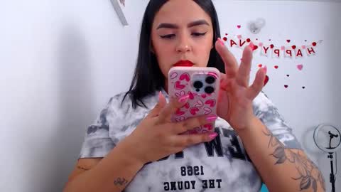 ana independent model online show from February 14, 2025, 6:34 am