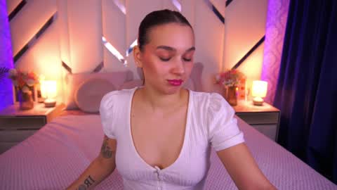 Snapshot of anitabelly chatting on April 10, 2026, 2:11 pm Daniela online show from April 10, 2026, 2:11 pm