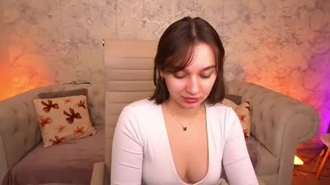 Snapshot of anitabelly chatting on April 25, 2026, 5:43 am Daniela online show from April 25, 2026, 5:43 am