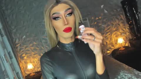 Miss Ann online show from January 9, 2025, 8:24 am