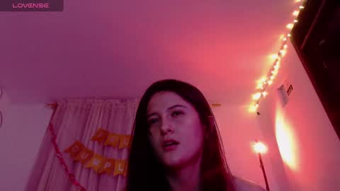 Snapshot of anitafox_ chatting on February 14, 2025, 6:02 am Anitafoxx online show from February 14, 2025, 6:02 am