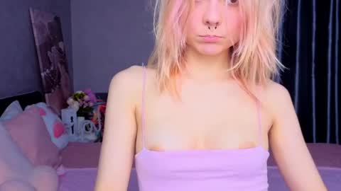 anitasweetness online show from April 17, 2026, 6:33 pm