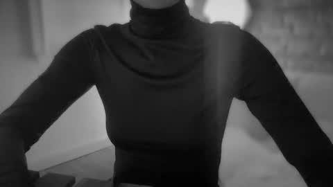 Anje online show from December 1, 2025, 7:19 pm