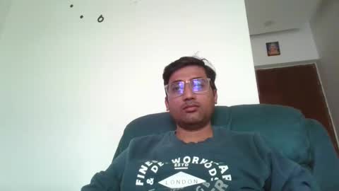Snapshot of ankur1722 chatting on February 20, 2026, 6:26 am Slave looking for Mistress online show from February 20, 2026, 6:26 am