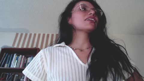 Snapshot of anmaadler chatting on April 10, 2026, 8:57 pm Anma Adler online show from April 10, 2026, 8:57 pm