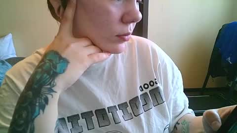 ann_lelala_ online show from February 14, 2025, 6:45 am