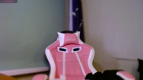 Snapshot of ann_mikele chatting on December 9, 2024, 4:47 pm Ann online show from December 9, 2024, 4:47 pm