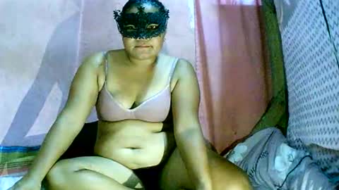 ann_rose2025 online show from December 23, 2025, 12:19 am
