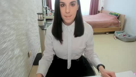 Snapshot of ann_venum chatting on March 4, 2025, 10:13 am Anna online show from March 4, 2025, 10:13 am