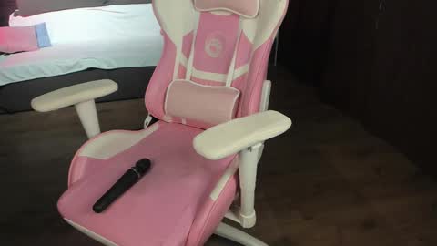 AnnaThe next stream is tomorrow online show from February 14, 2025, 6:56 am