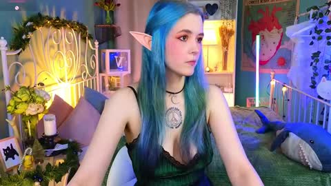 Snapshot of anna_bloom_ chatting on December 10, 2024, 4:27 pm Violett online show from December 10, 2024, 4:27 pm