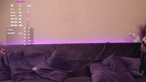 anna_bonbon online show from April 25, 2026, 1:41 pm