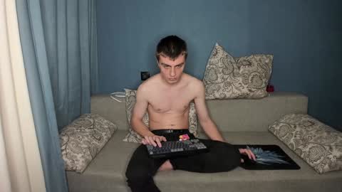 Snapshot of anna_jason chatting on December 21, 2024, 6:12 pm Fansly Jason sweet ass online show from December 21, 2024, 6:12 pm