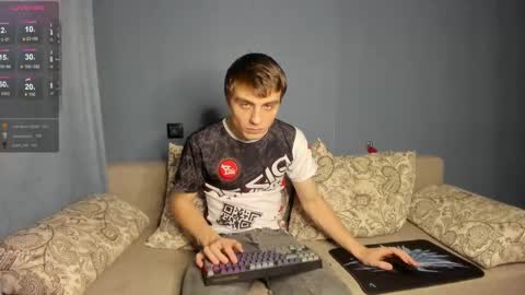 Snapshot of anna_jason chatting on February 13, 2025, 4:50 pm Fansly Jason sweet ass online show from February 13, 2025, 4:50 pm