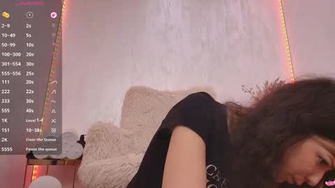 Snapshot of anna_lewis chatting on May 11, 2026, 6:52 am Anna online show from May 11, 2026, 6:52 am