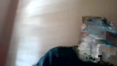 Snapshot of anna_rs chatting on September 17, 2025, 2:08 pm Lucas online show from September 17, 2025, 2:08 pm