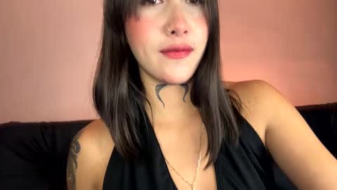 Snapshot of annaa__ chatting on February 16, 2025, 5:37 am annaa__ online show from February 16, 2025, 5:37 am