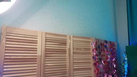 Snapshot of annaberrys chatting on May 26, 2026, 7:04 am Anna online show from May 26, 2026, 7:04 am