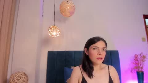Anna Brooks online show from July 2, 2026, 12:10 am