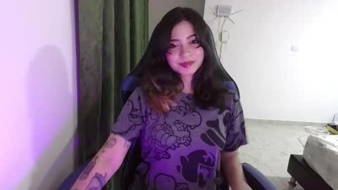 Anna online show from October 4, 2025, 2:09 am