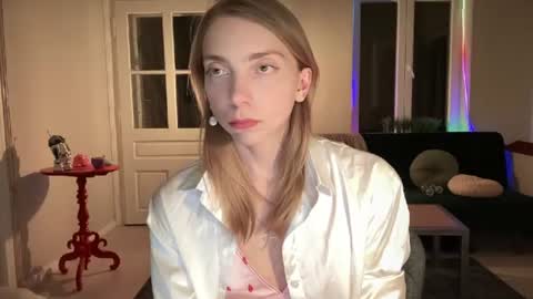 Anna Darko online show from July 31, 2026, 9:25 pm