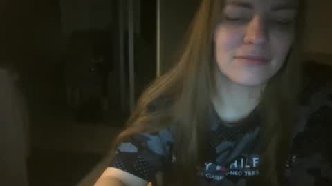 Snapshot of annadiamond1 chatting on November 15, 2025, 12:30 am annadiamond1 online show from November 15, 2025, 12:30 am