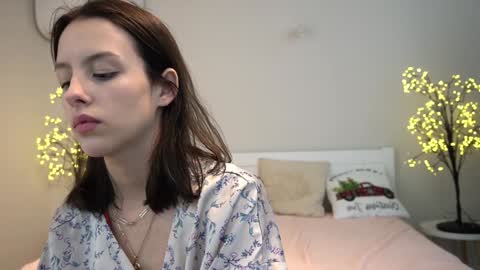 Snapshot of annaelys chatting on January 23, 2025, 12:35 am Anna online show from January 23, 2025, 12:35 am