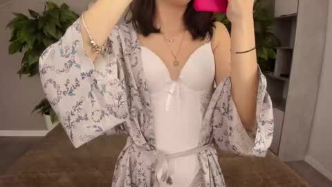 Snapshot of annaelys chatting on February 19, 2025, 10:09 pm Anna online show from February 19, 2025, 10:09 pm