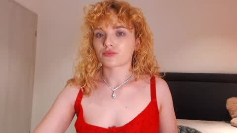 Snapshot of annaevv chatting on July 19, 2026, 2:48 am annaevv online show from July 19, 2026, 2:48 am