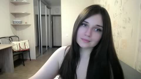 Snapshot of annagoldy3 chatting on March 14, 2026, 7:47 am Anna online show from March 14, 2026, 7:47 am