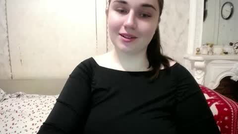 Snapshot of annagoldy3 chatting on April 16, 2026, 11:44 am Anna online show from April 16, 2026, 11:44 am