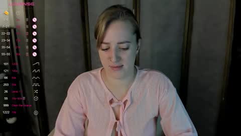 Snapshot of annagrees1 chatting on November 13, 2025, 10:03 am annagrees1 online show from November 13, 2025, 10:03 am