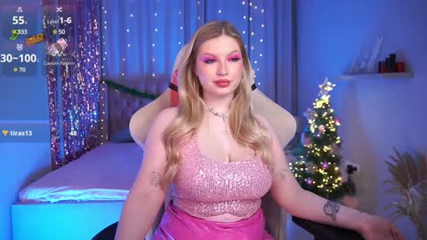 Snapshot of annamei_misa chatting on December 18, 2024, 5:48 am Misa online show from December 18, 2024, 5:48 am