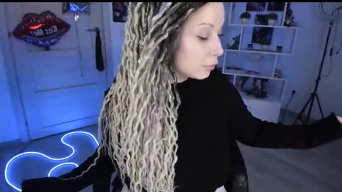 Anna online show from February 13, 2026, 2:24 pm