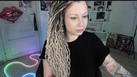 Snapshot of annanebula chatting on March 25, 2026, 3:07 pm Anna online show from March 25, 2026, 3:07 pm