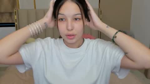 Anna online show from November 24, 2025, 12:21 am