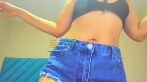 Anna online show from March 4, 2026, 5:35 am