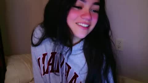 Snapshot of annatigarr chatting on October 15, 2025, 3:50 am meow online show from October 15, 2025, 3:50 am