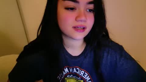 Snapshot of annatigarr chatting on November 13, 2025, 4:22 am meow online show from November 13, 2025, 4:22 am