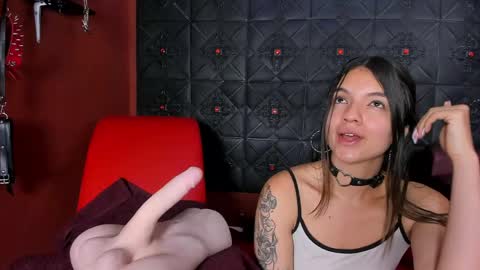 Snapshot of annavi_ chatting on June 6, 2026, 7:07 pm Annavi online show from June 6, 2026, 7:07 pm