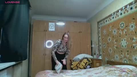 AnnaXLovers online show from October 29, 2025, 2:30 pm