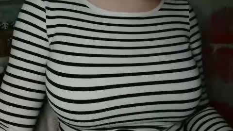 Bella online show from January 5, 2026, 5:27 pm