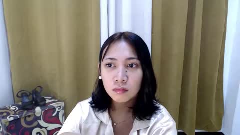 Snapshot of anne_chanelx chatting on December 5, 2025, 8:34 am anne_chanelx online show from December 5, 2025, 8:34 am