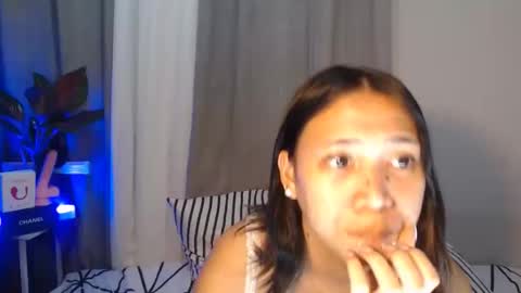 Snapshot of anne_chanelx chatting on March 11, 2026, 1:22 am anne_chanelx online show from March 11, 2026, 1:22 am